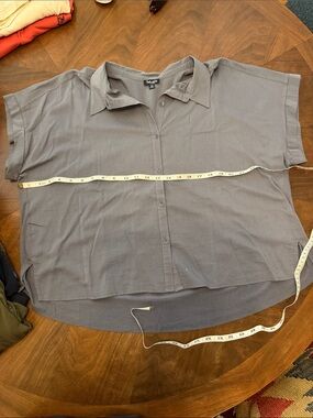Splendid women's Short-Sleeve Button-Down Shirt in Gray